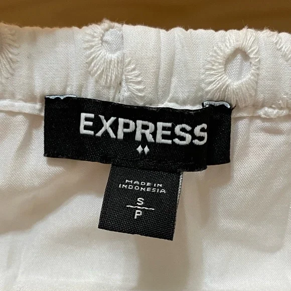 Lace Off Should Express Top- White - Picture 4 of 4